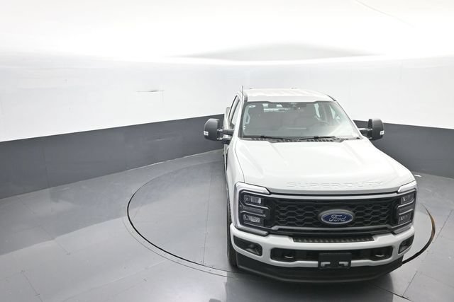 New 2026 Ford F250 4x4 Crew Cab Super Duty image 25