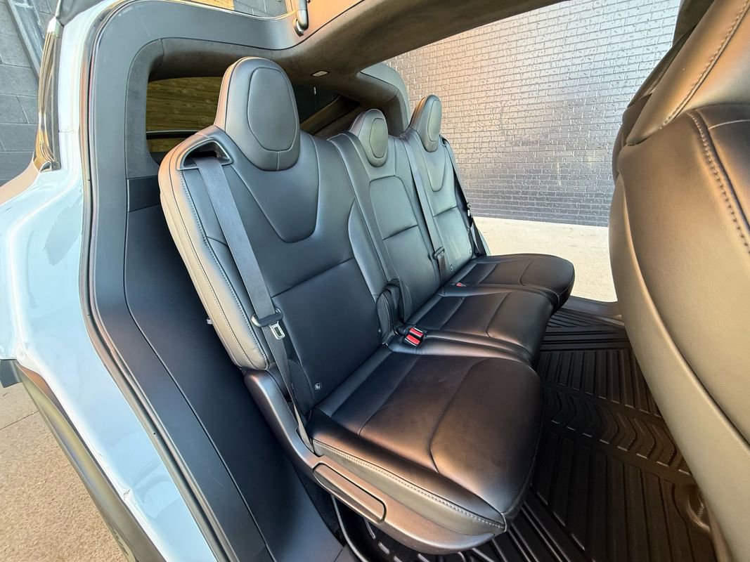 Used 2020 Tesla Model X Long Range image 43