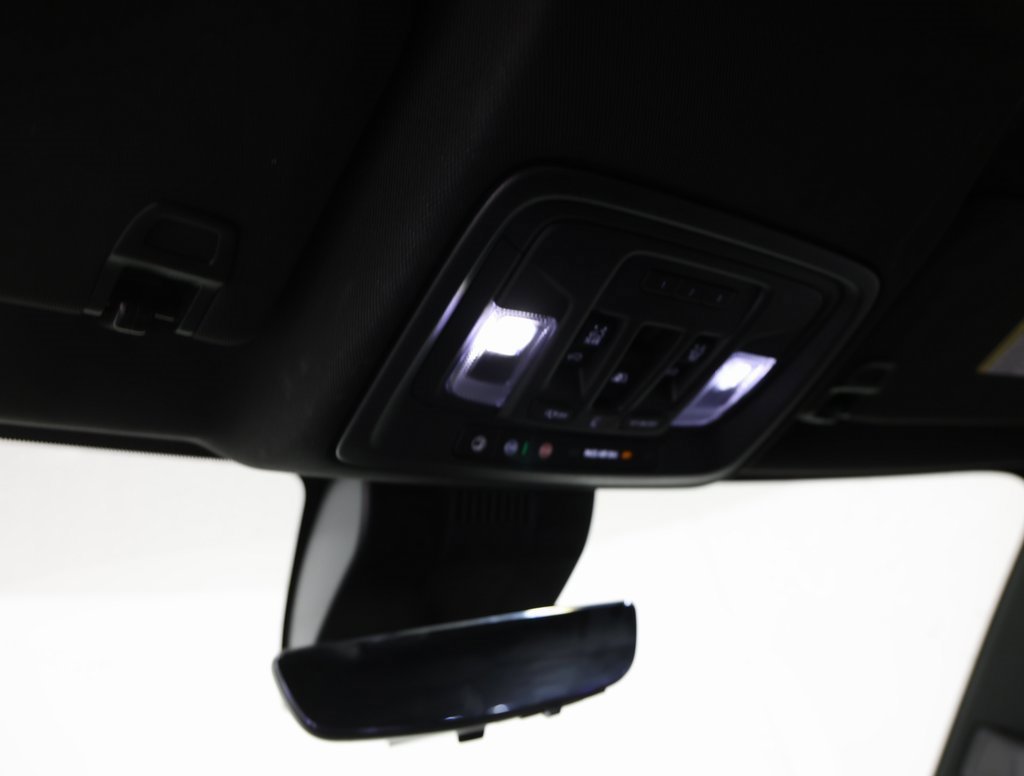 Certified 2024 GMC Sierra 1500 AT4 w/ Technology Package image 22