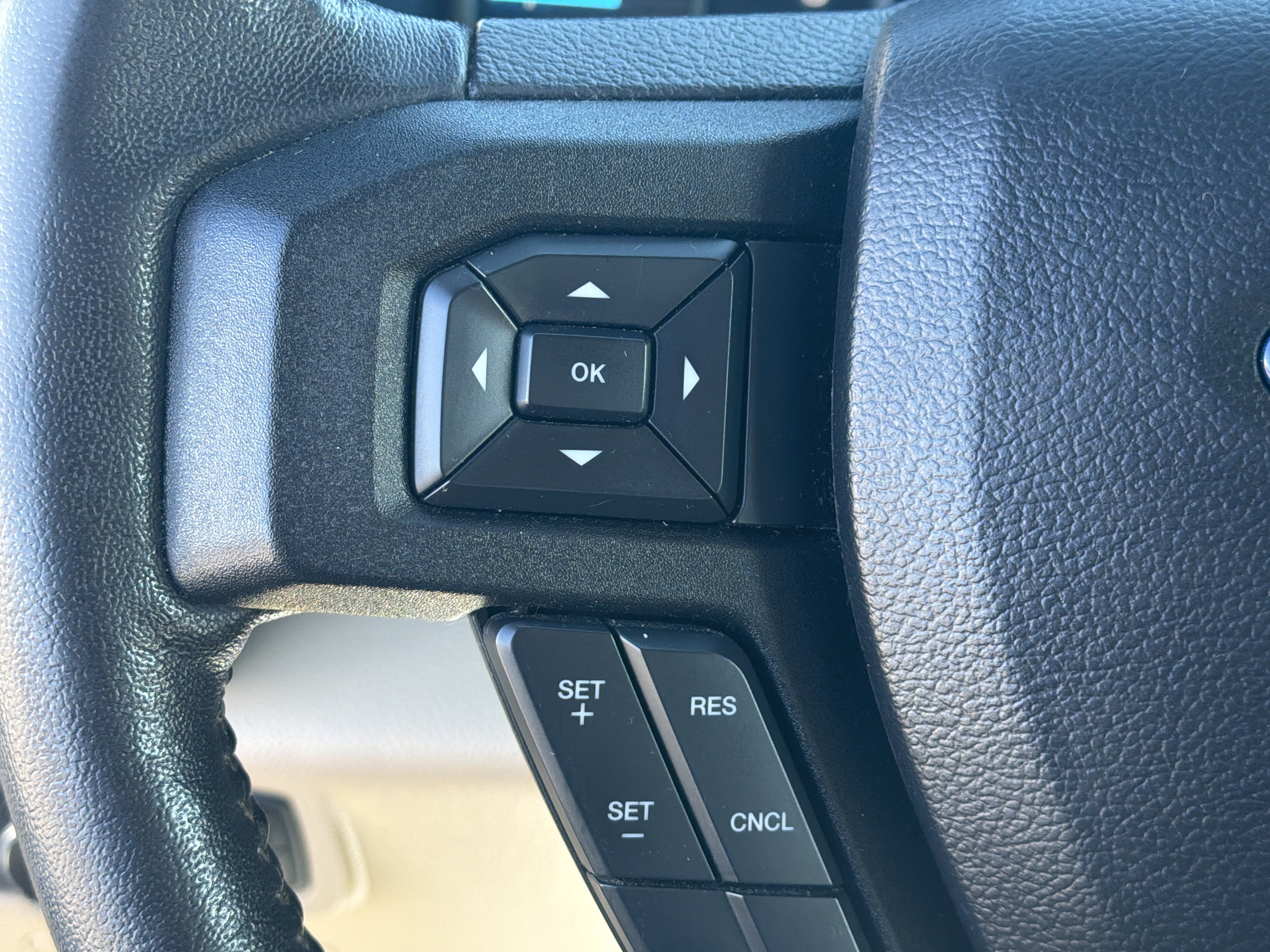 Used 2018 Ford F150 XLT w/ Equipment Group 301A Mid AWD/4WD image 21