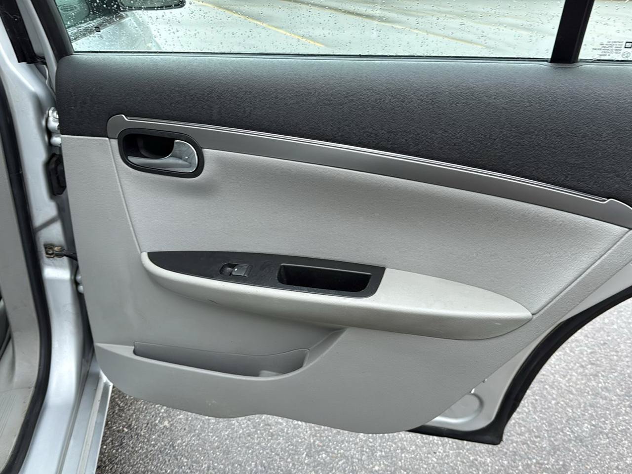 Used 2009 Saturn Aura XE FWD image 17