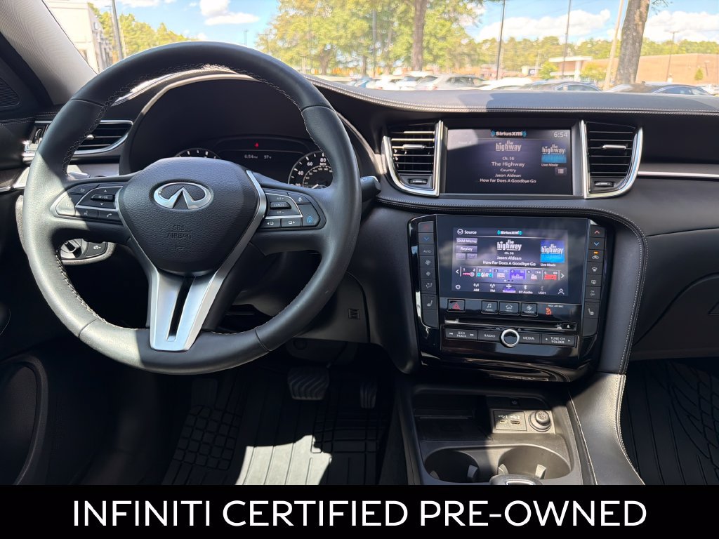 Certified 2023 INFINITI QX50 Luxe FWD image 18