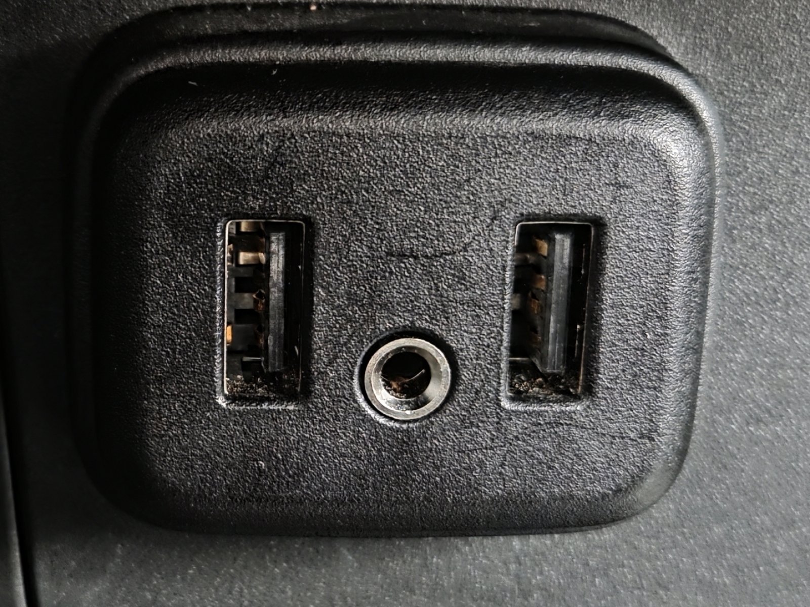 Used 2022 Chevrolet Colorado ZR2 image 31