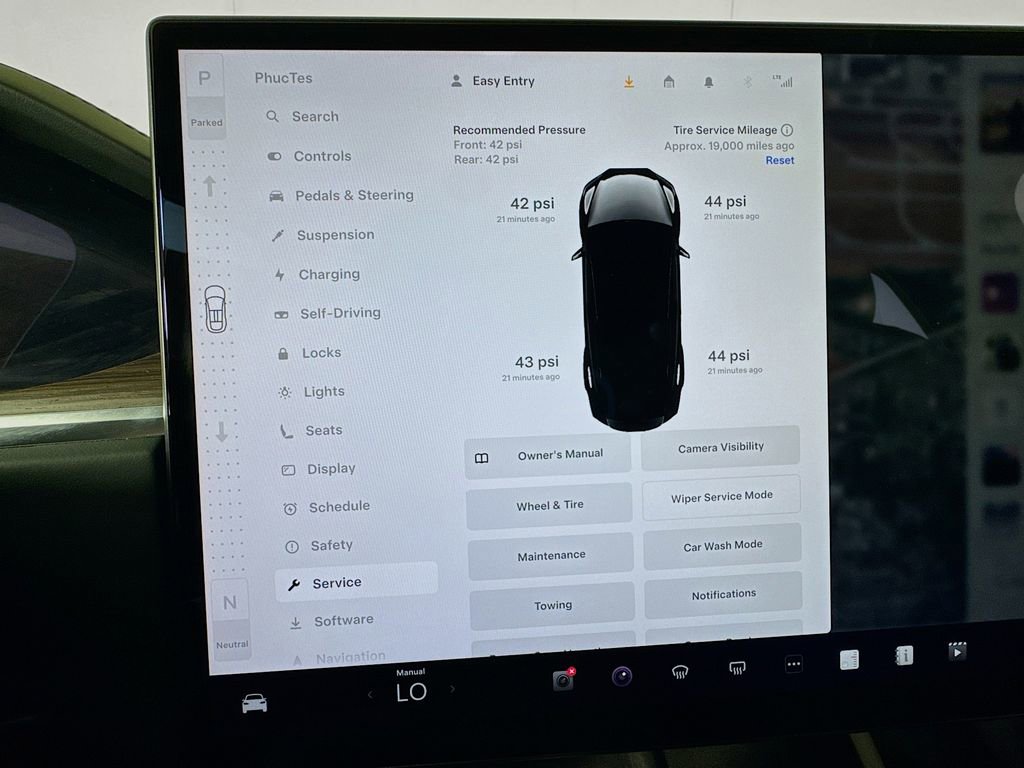 Used 2023 Tesla Model X AWD/4WD image 46