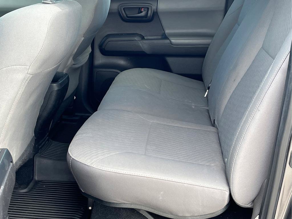 Used 2020 Toyota Tacoma SR w/ SR Convenience Package RWD image 11
