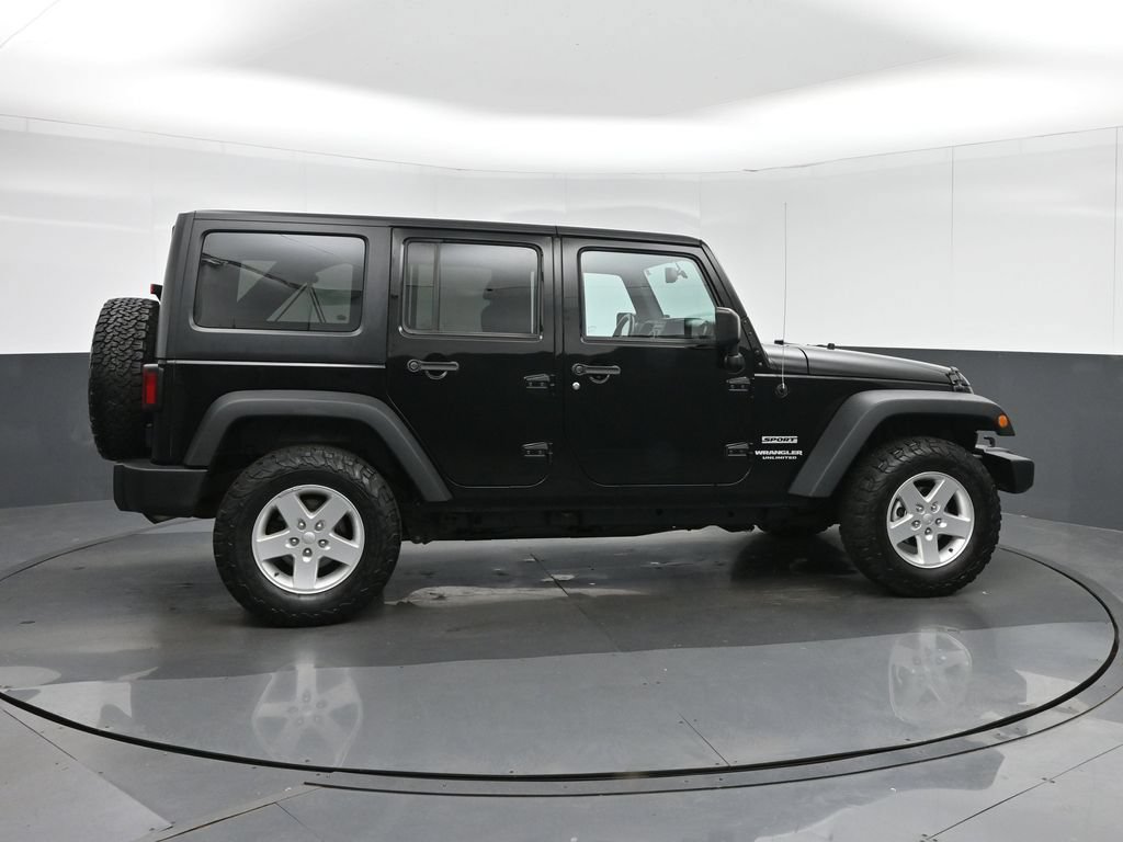 Used 2017 Jeep Wrangler Unlimited Sport w/ Quick Order Package 24S AWD/4WD image 8