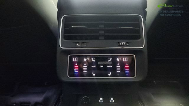 Used 2025 Audi RS Q8 performance AWD/4WD image 38