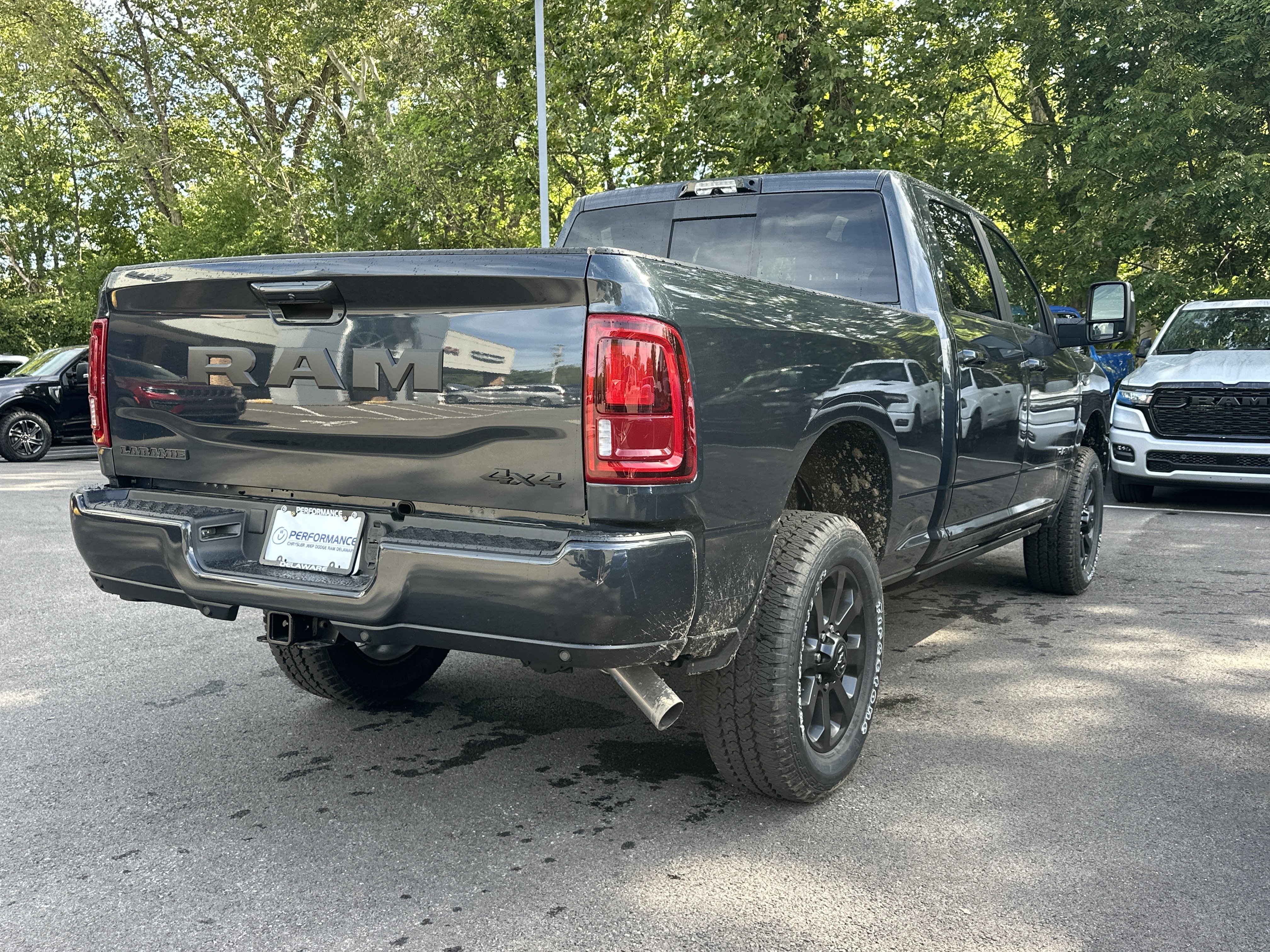 New 2027 RAM 2500 Laramie AWD/4WD image 19