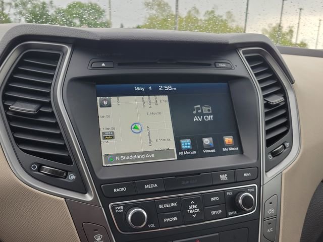Used 2018 Hyundai Santa Fe Sport w/ 2.4L Tech Package 04 AWD/4WD image 28