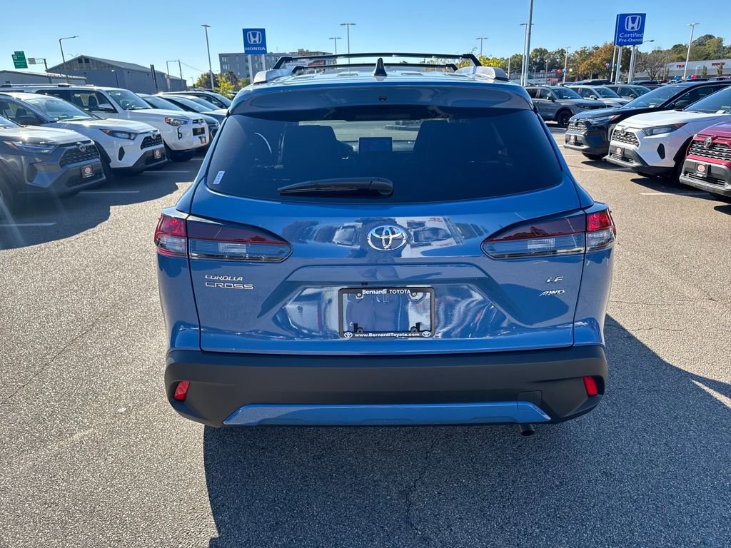 New 2026 Toyota Corolla Cross LE w/ Moonroof Package image 6