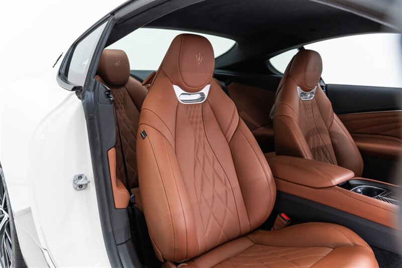 Used 2024 Maserati GranTurismo Modena AWD/4WD image 47