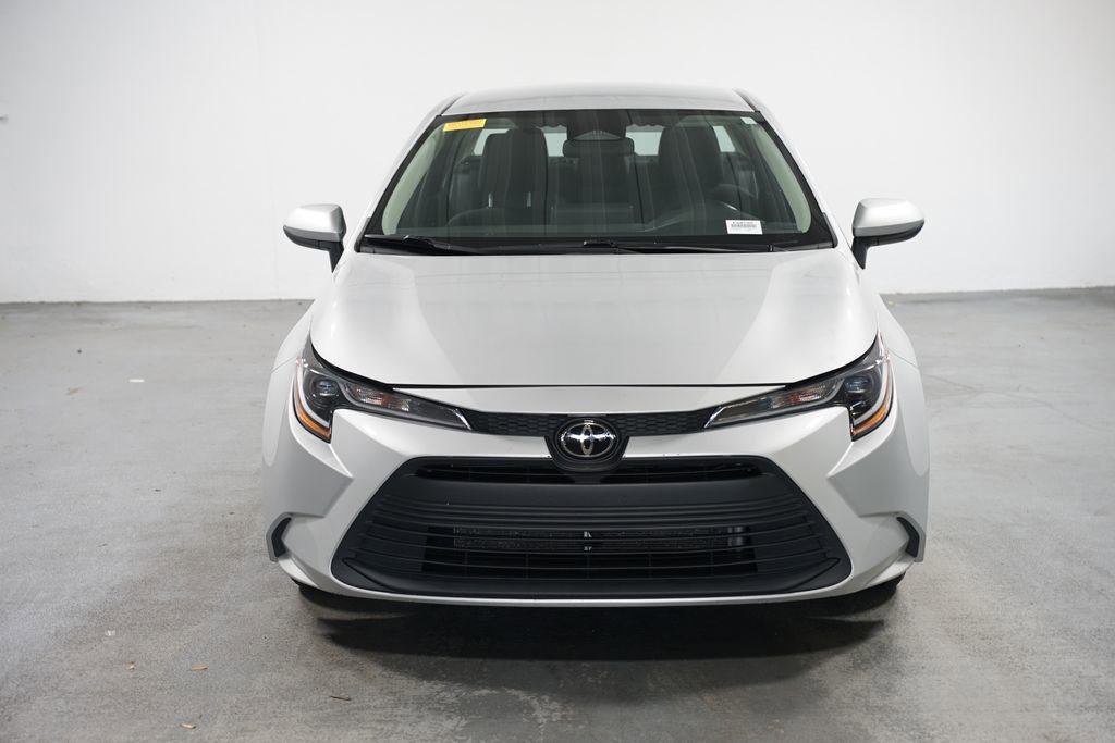 Certified 2023 Toyota Corolla LE image 2