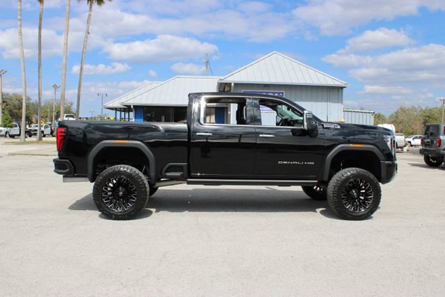 Used 2024 GMC Sierra 2500 Denali w/ Denali Reserve Package image 14