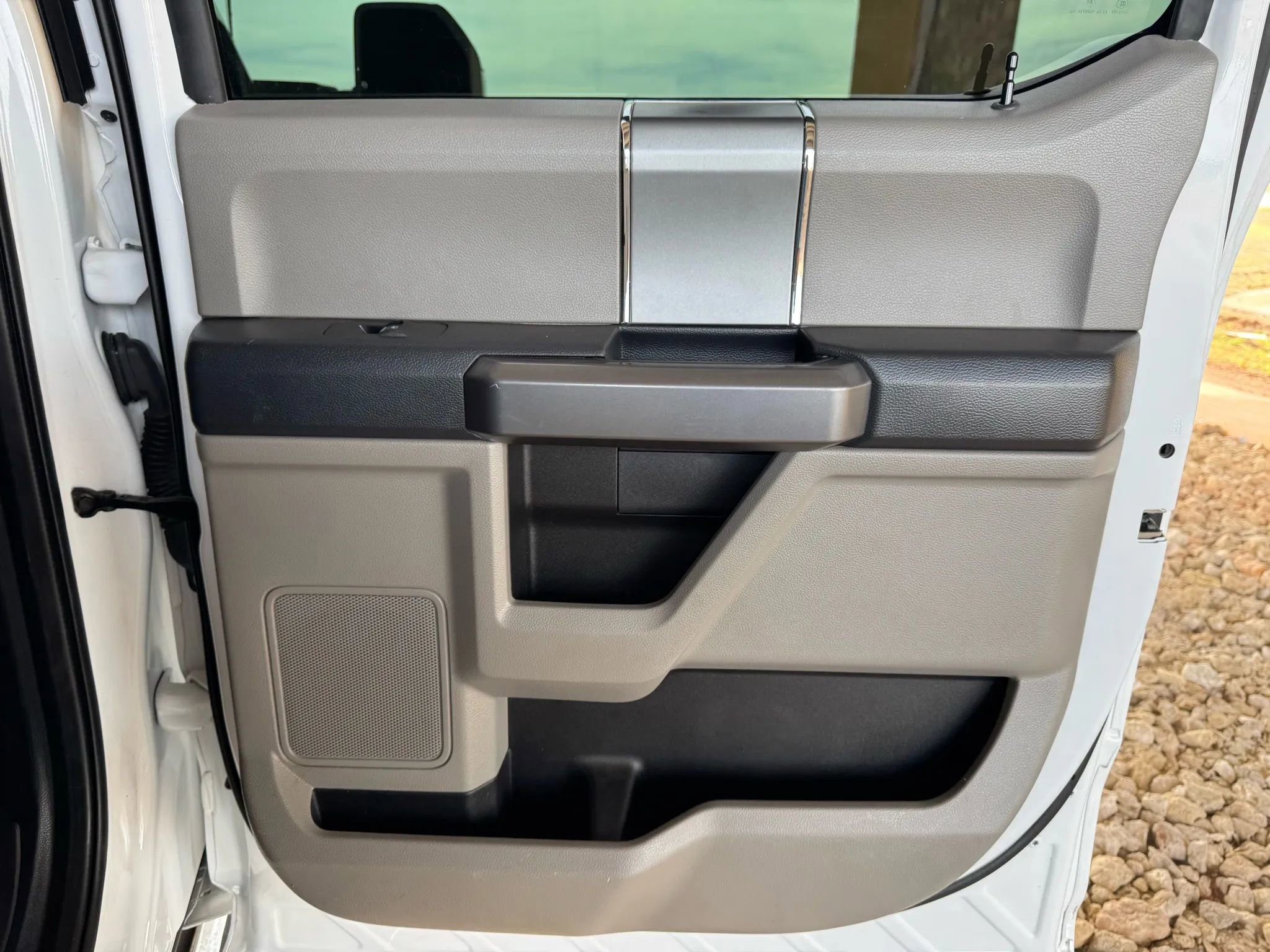 Used 2022 Ford F350 XLT w/ XLT Premium Package image 24