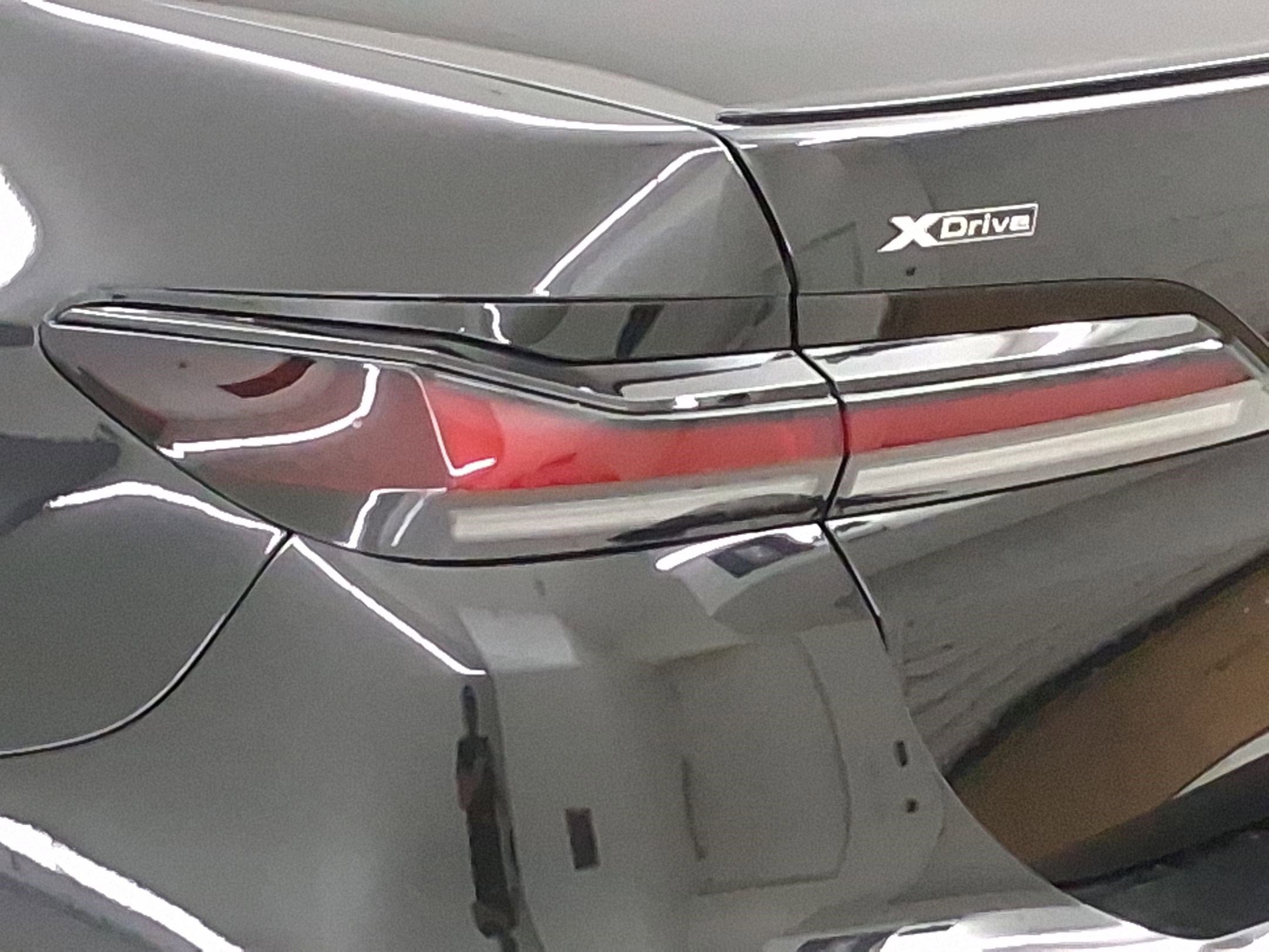 New 2026 BMW 750e xDrive w/ Premium Package AWD/4WD image 11