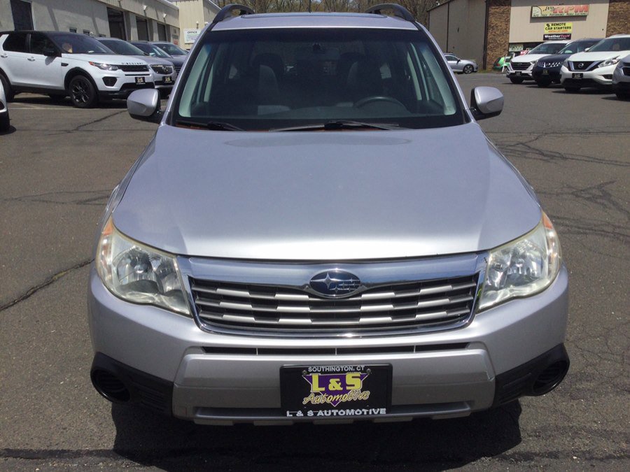 Used 2010 Subaru Forester 2.5X Premium AWD/4WD image 3