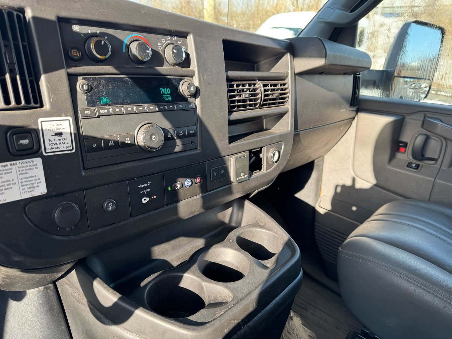 Used 2021 GMC Savana 3500 Extended w/ Power Convenience Package image 15