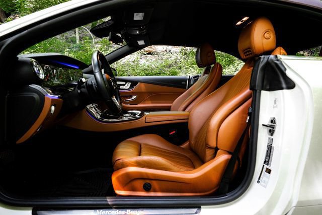 Used 2020 Mercedes-Benz E 450 4MATIC Cabriolet image 24
