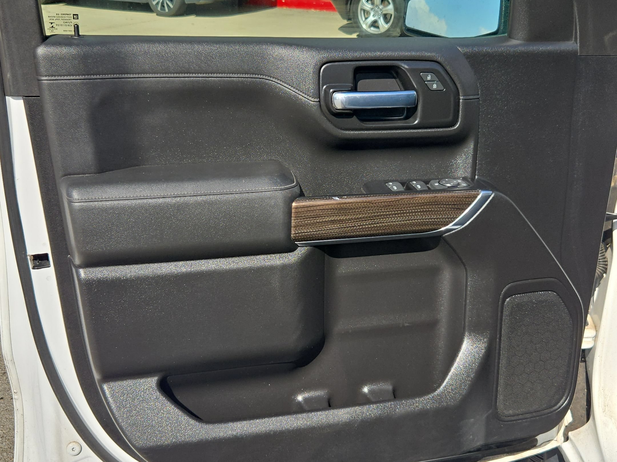 Used 2020 Chevrolet Silverado 1500 LT w/ Texas Edition RWD image 3