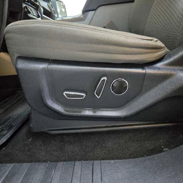 Used 2015 Ford F150 XLT w/ Equipment Group 302A Luxury image 25