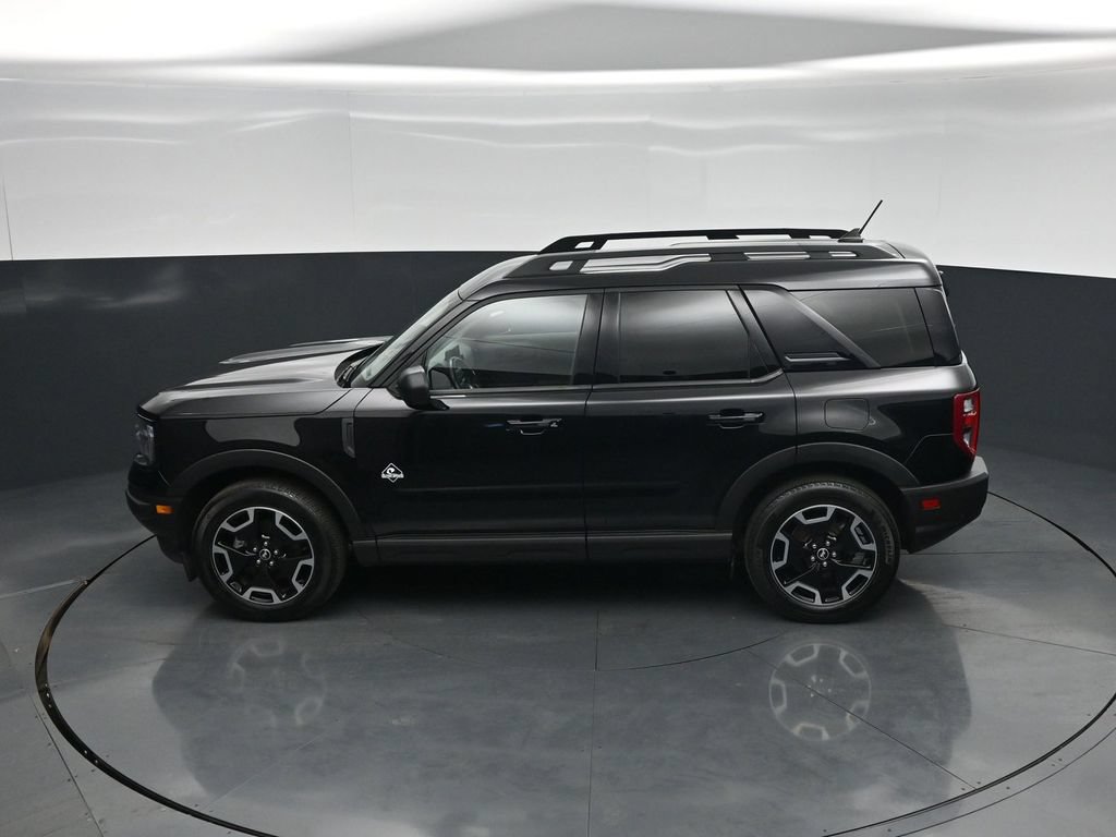 Certified 2023 Ford Bronco Sport Outer Banks w/ Tech Package AWD/4WD image 43