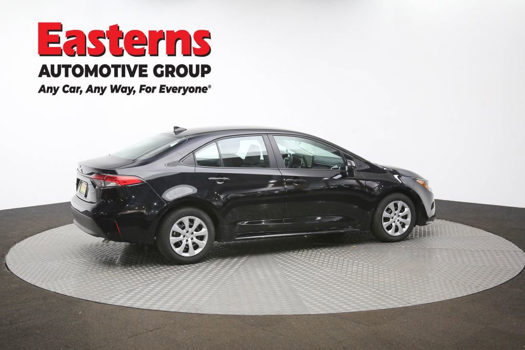 Used 2025 Toyota Corolla LE image 43