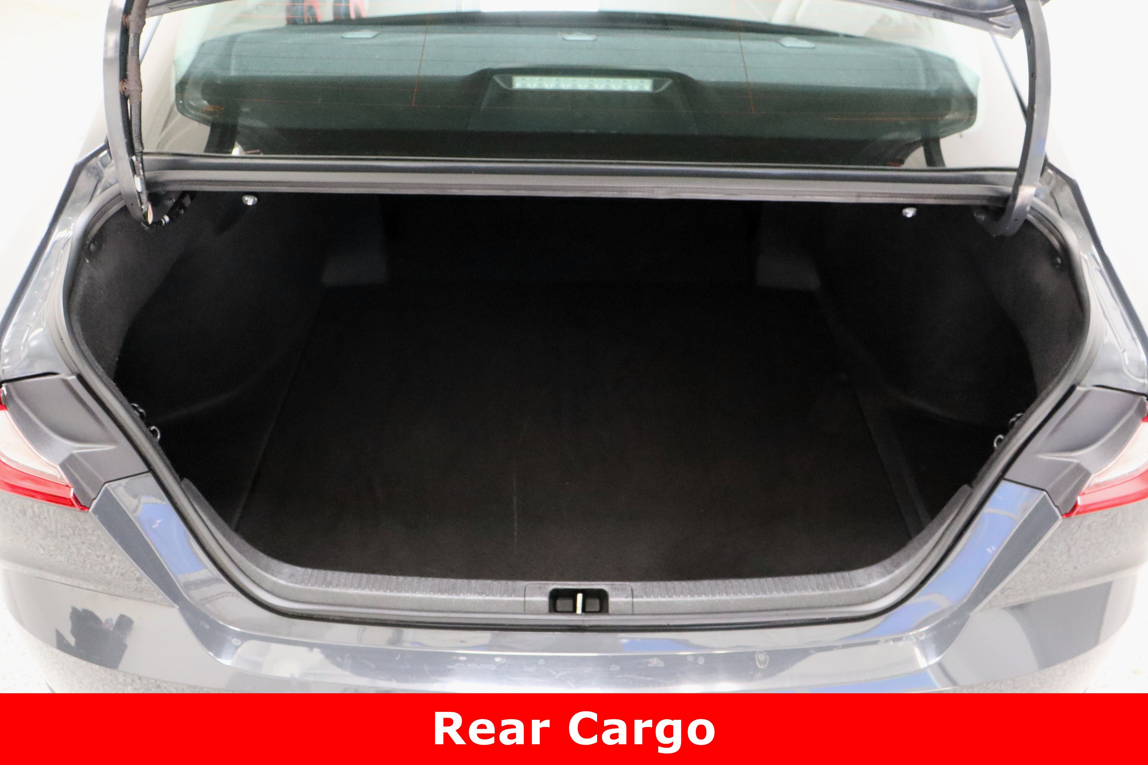 Used 2025 Toyota Camry LE FWD image 31