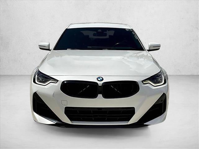 Used 2023 BMW 230i Coupe w/ M Sport Package RWD image 2