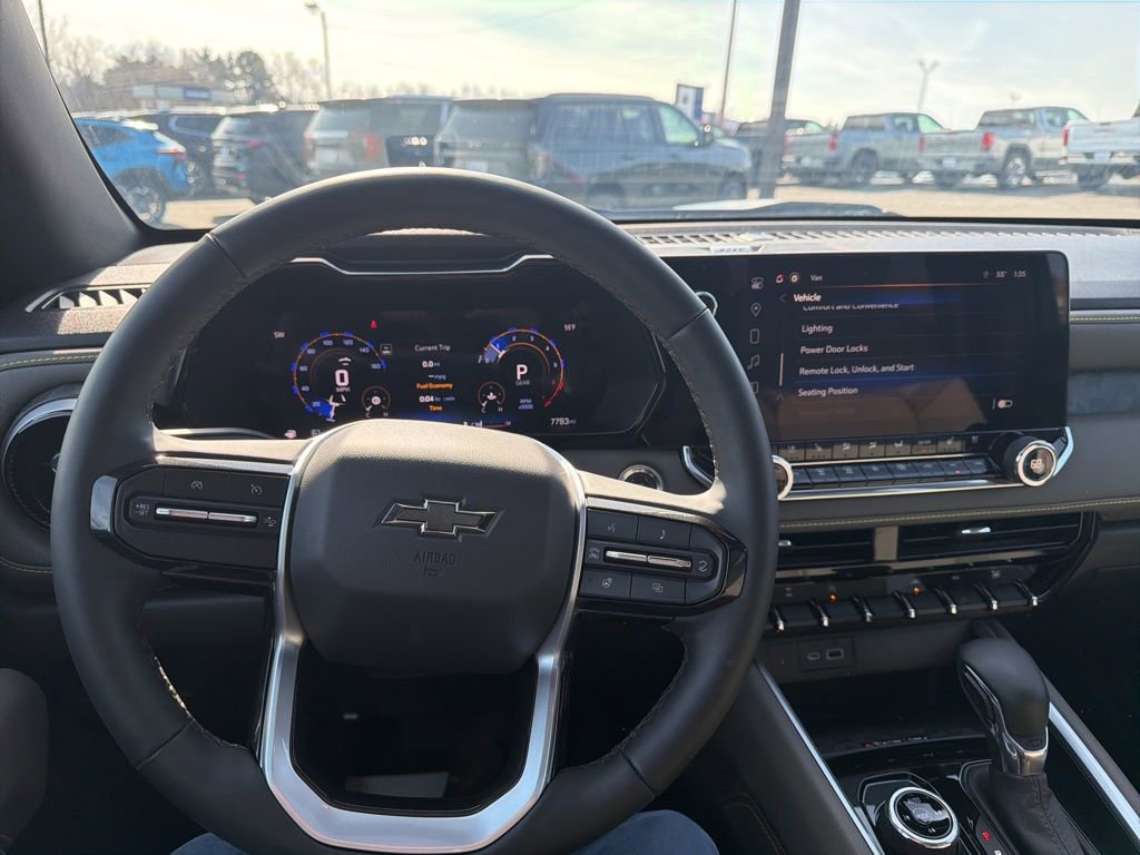 Used 2024 Chevrolet Colorado ZR2 w/ LPO, Flex Utility Package image 10