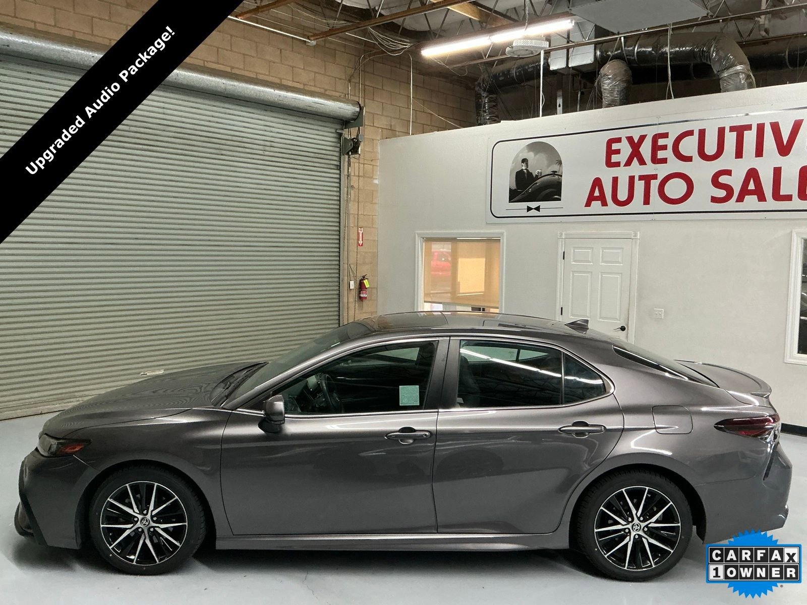 Used 2023 Toyota Camry SE w/ Audio Upgrade Package image 8