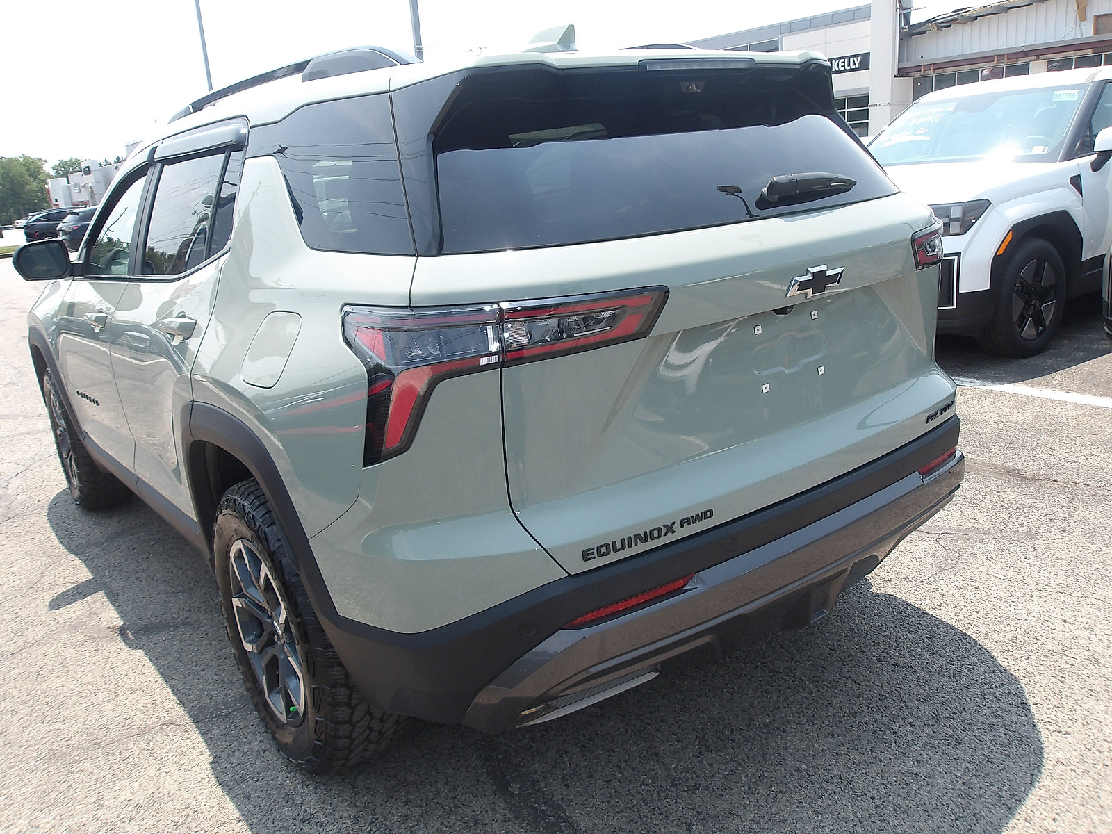 Used 2026 Chevrolet Equinox ACTIV w/ Convenience Package III AWD/4WD image 7