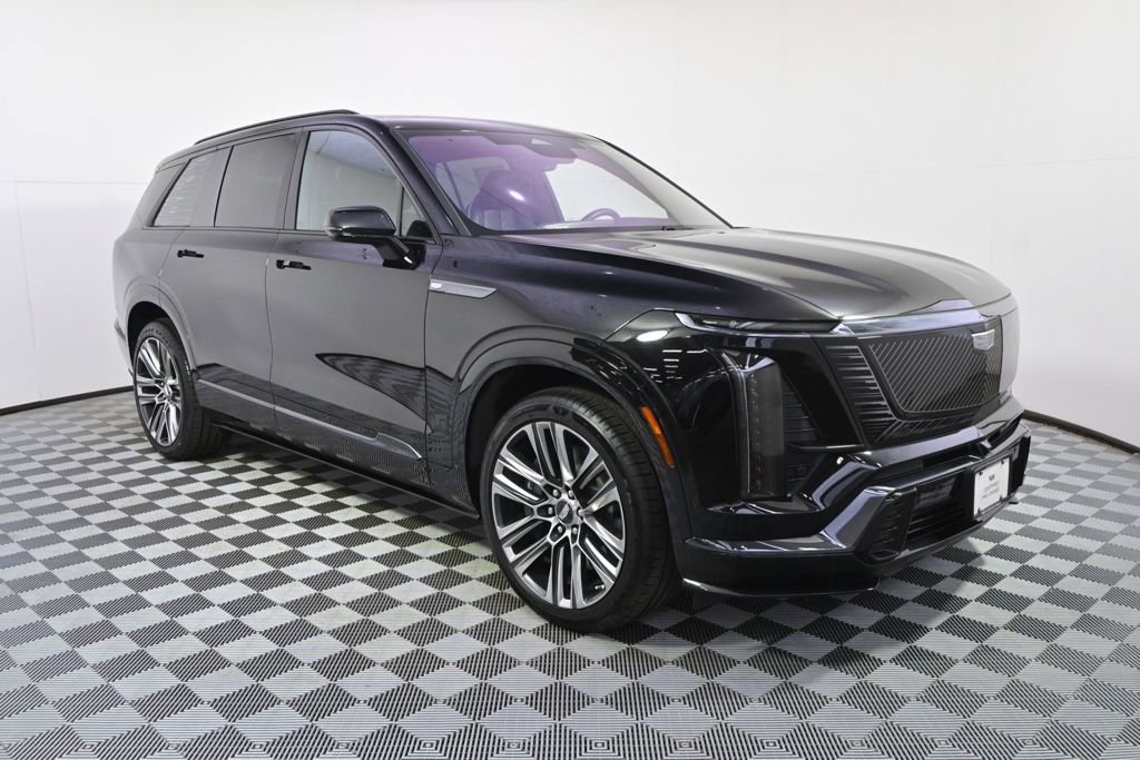Certified 2026 Cadillac Vistiq Platinum w/ LPO, Floor Liner Package AWD/4WD image 8