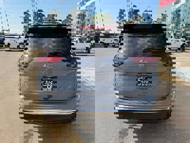 Used 2025 Nissan Rogue Platinum w/ Platinum Premium Package image 4