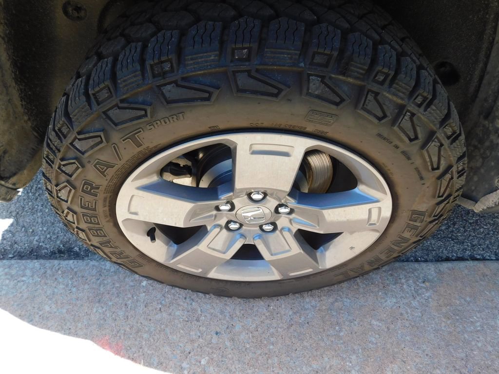 Certified 2025 Honda Ridgeline TrailSport image 8