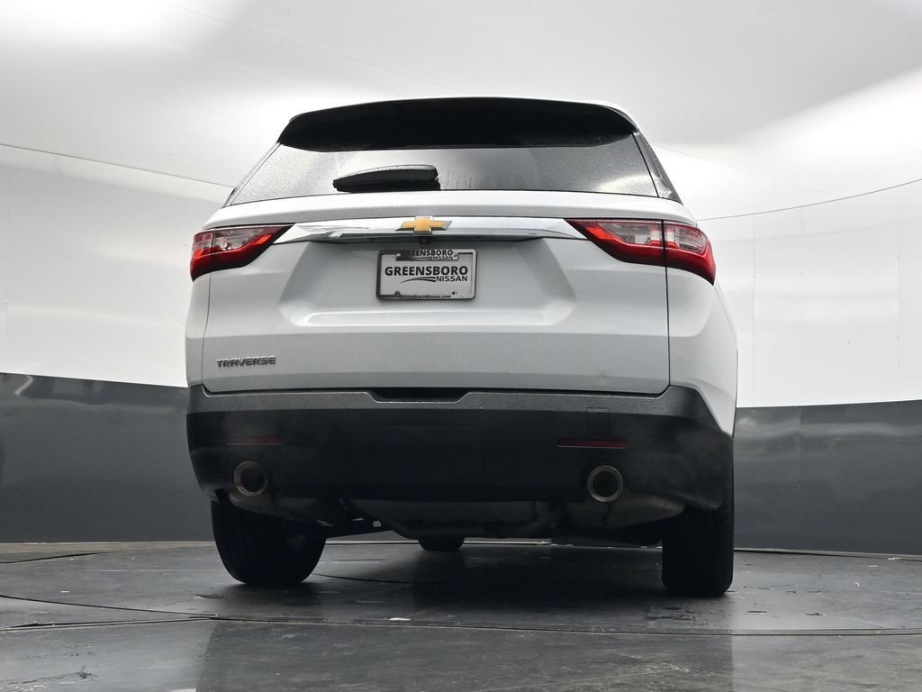Used 2020 Chevrolet Traverse LS FWD image 39