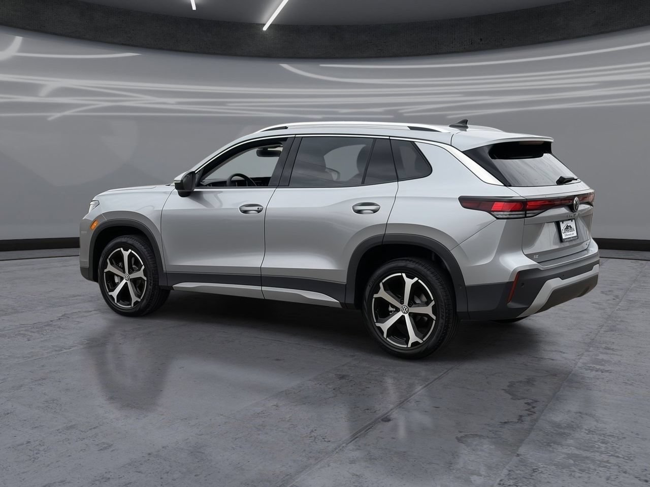 New 2026 Volkswagen Tiguan SE AWD/4WD image 4