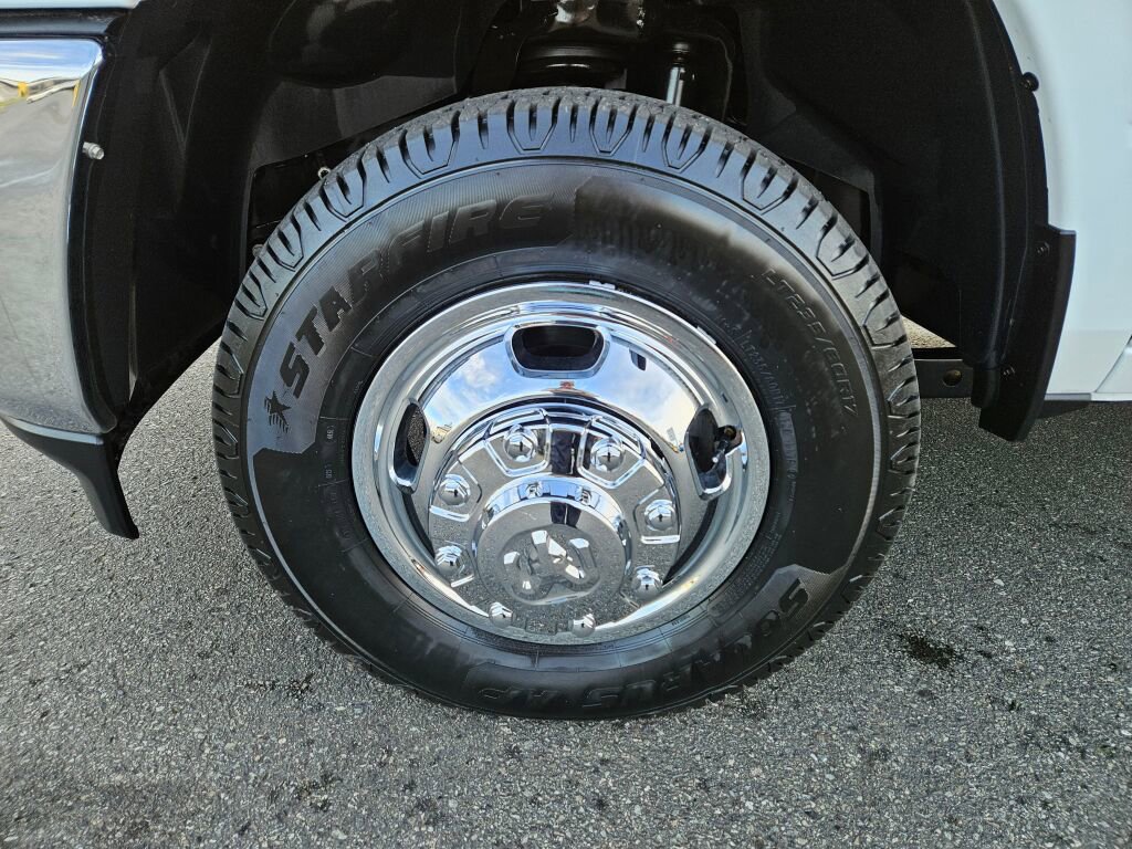 Used 2024 RAM 3500 SLT w/ Quick Order Package 2YG SLT image 9