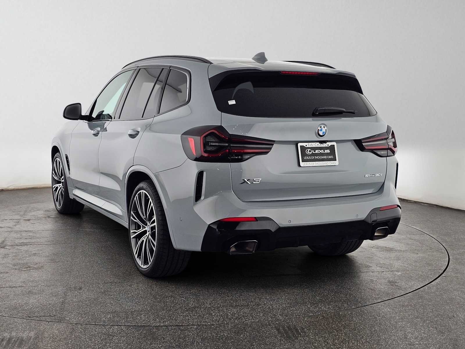 Used 2023 BMW X3 sDrive30i w/ M Sport Package RWD image 5