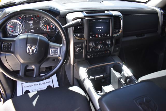 Used 2018 RAM 2500 Big Horn w/ Sport Appearance Group AWD/4WD image 18