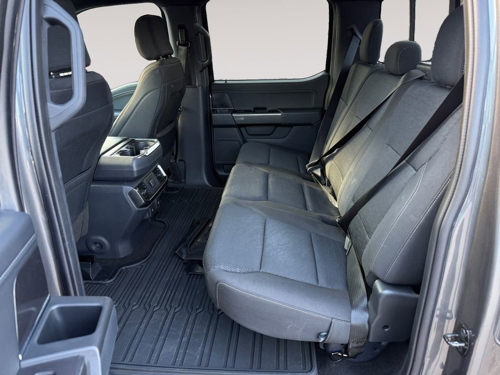 Used 2022 Ford F150 XLT w/ Equipment Group 302A High image 13