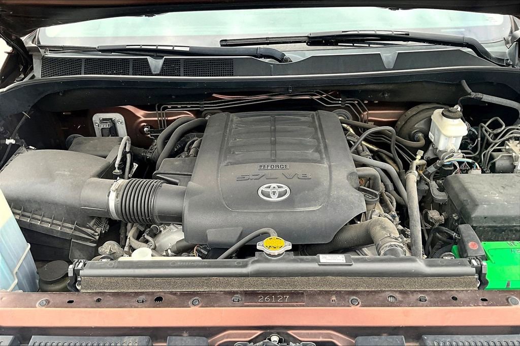 Used 2016 Toyota Tundra Limited w/ Limited Premium Package RWD image 9