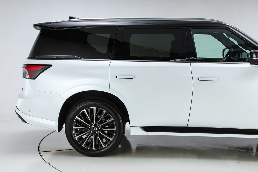 New 2026 INFINITI QX80 Autograph w/ Premium Cargo Package image 11