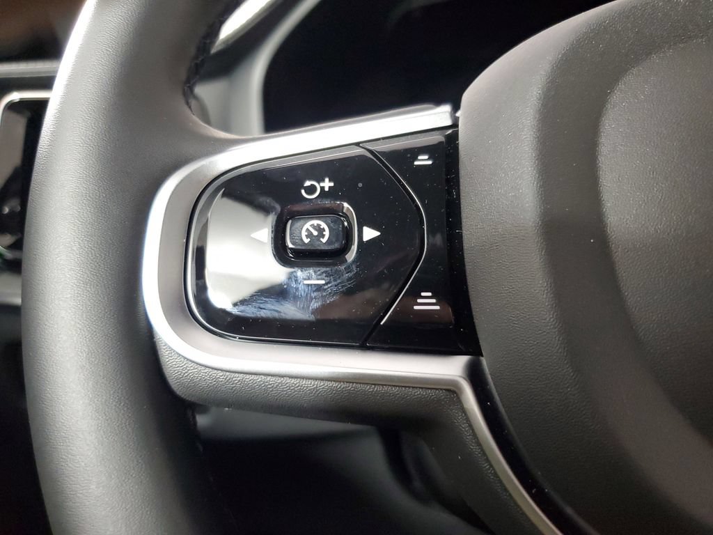 New 2026 Volvo V60 B5 Cross Country Ultra w/ Protection Package Premier AWD/4WD image 25