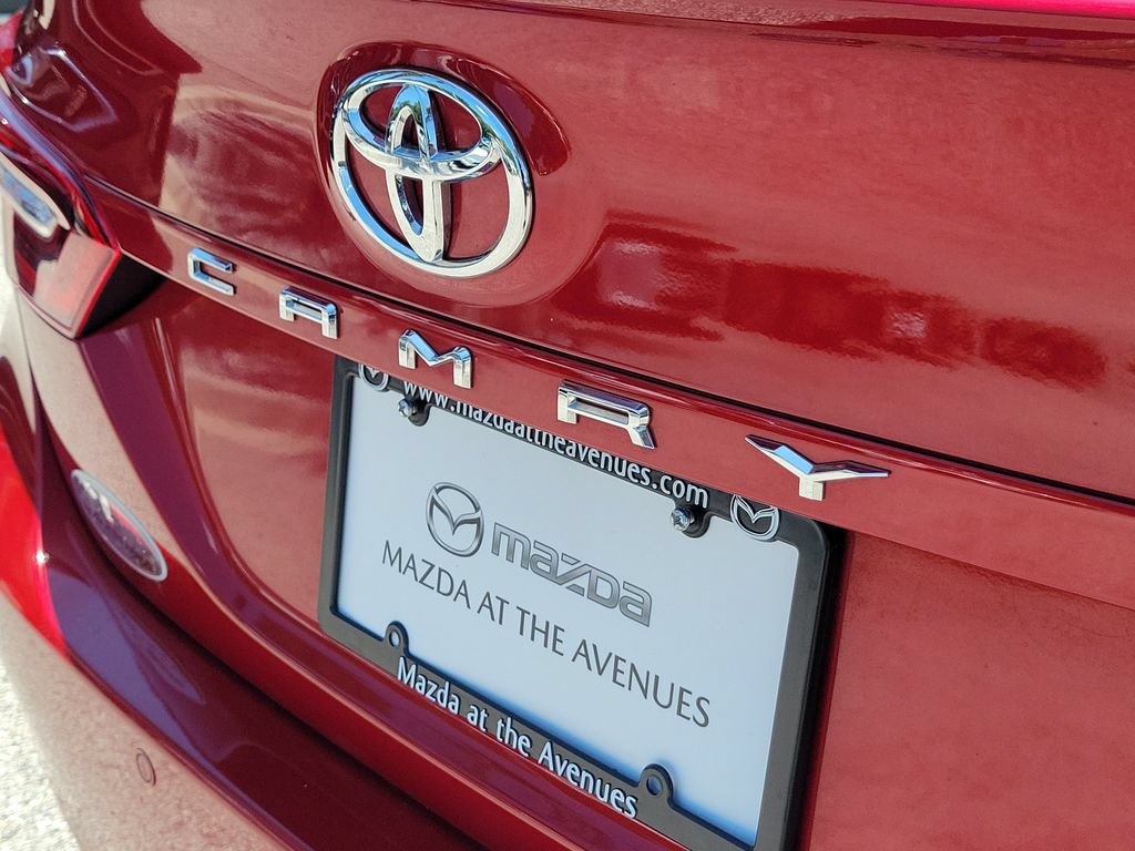Used 2022 Toyota Camry XSE w/ Navigation Package FWD image 8