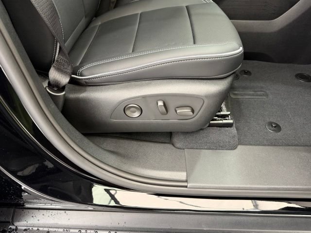 New 2026 Chevrolet Silverado EV LT w/ Premium Package AWD/4WD image 23