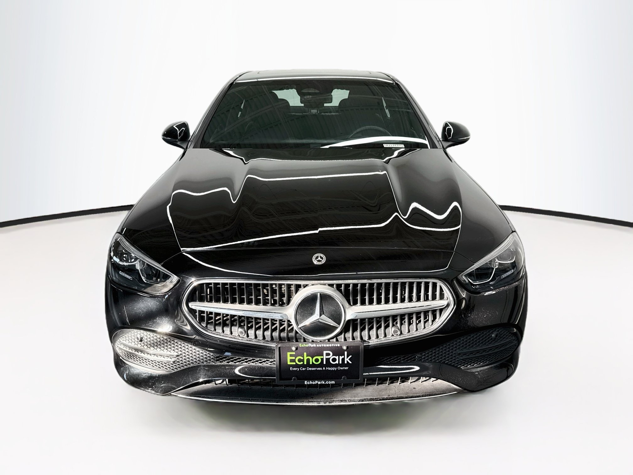 Used 2024 Mercedes-Benz C 300 Sedan image 2