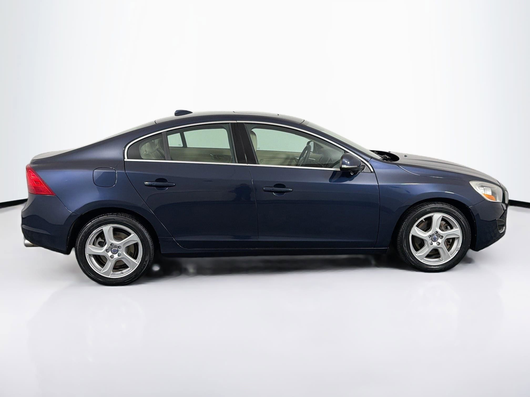 Used 2013 Volvo S60 T5 AWD/4WD image 12