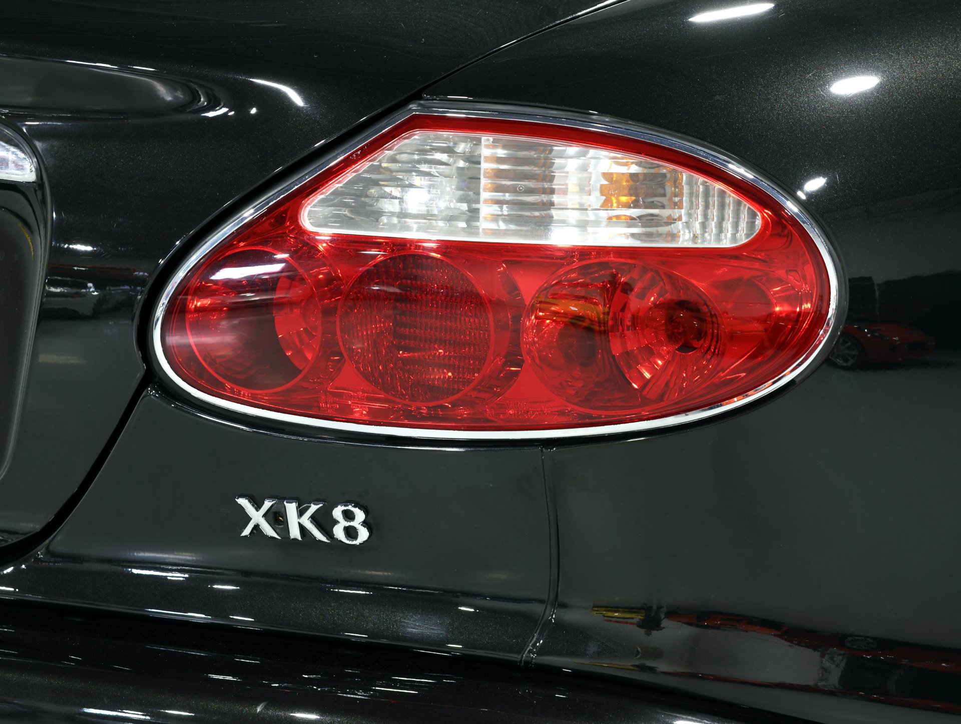 Used 2001 Jaguar XK8 Convertible RWD image 27