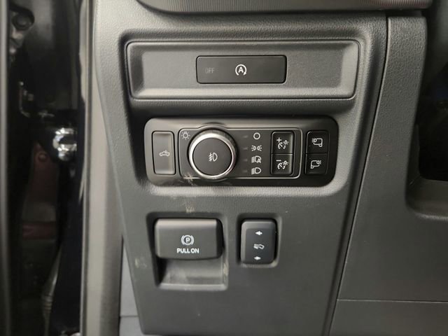 Used 2025 Ford F150 Lariat image 32