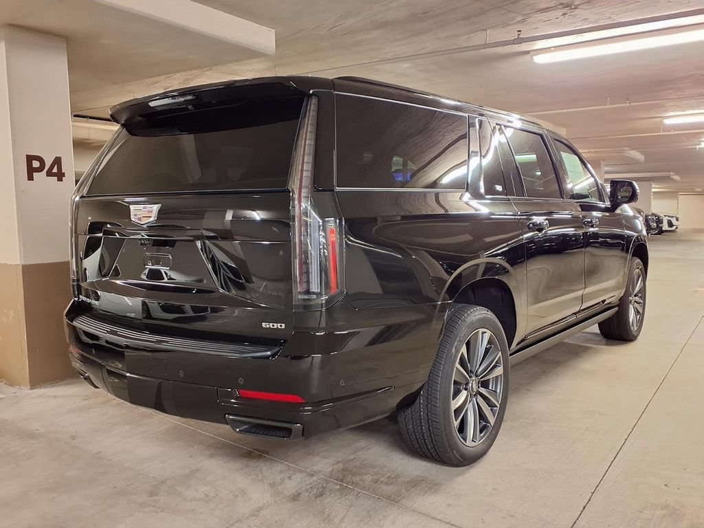 New 2026 Cadillac Escalade ESV Platinum Sport w/ LPO, ONYX Package AWD/4WD image 9